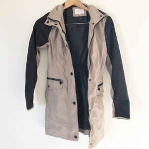 Laundry by Shelli Segal long rain coat XS